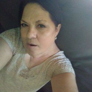 Meet your Posher, Ampelia